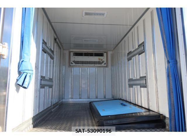 Isuzu ELF TRUCK 2015-08 1624621-9