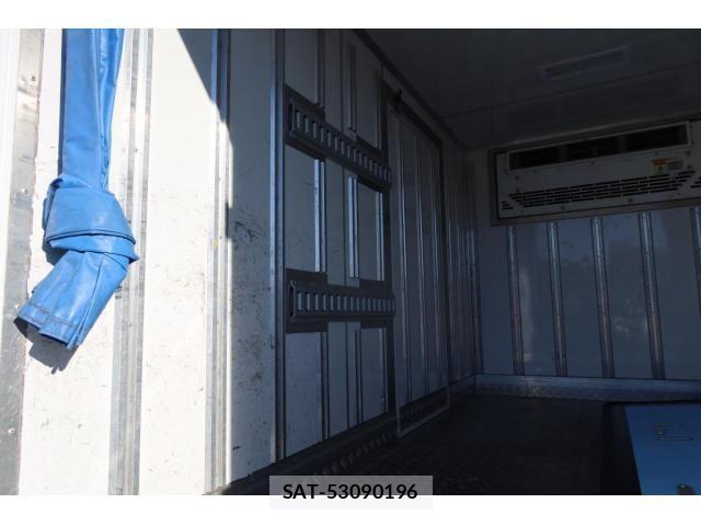 Isuzu ELF TRUCK 2015-08 1624621-10