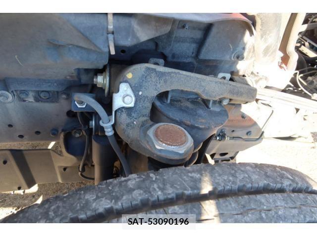 Isuzu ELF TRUCK 2015-08 1624621-26
