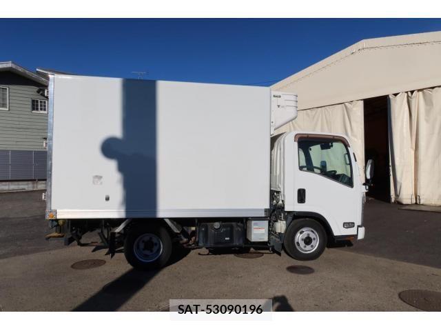 Isuzu ELF TRUCK 2015-08 1624621-3