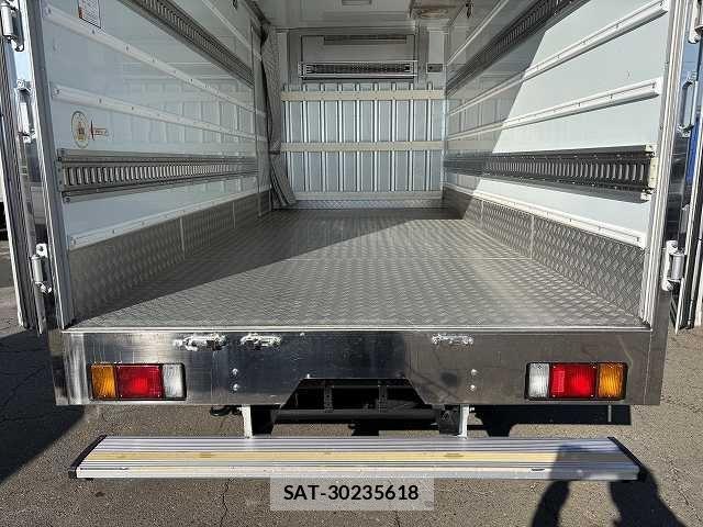 Isuzu ELF TRUCK 2021-03 1742614-10