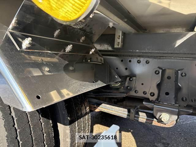 Isuzu ELF TRUCK 2021-03 1742614-18