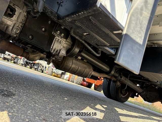 Isuzu ELF TRUCK 2021-03 1742614-24