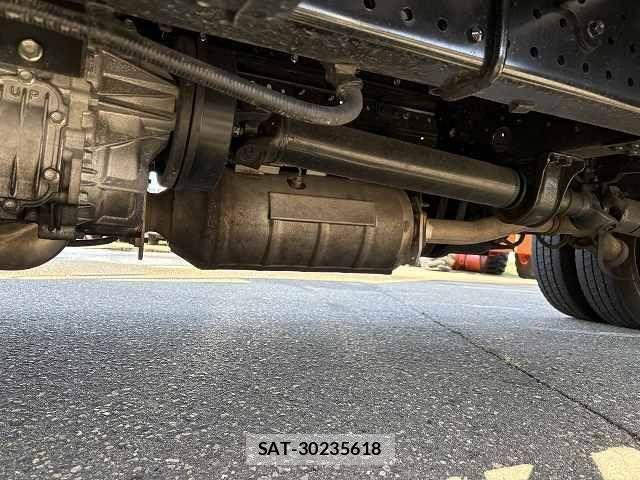 Isuzu ELF TRUCK 2021-03 1742614-25