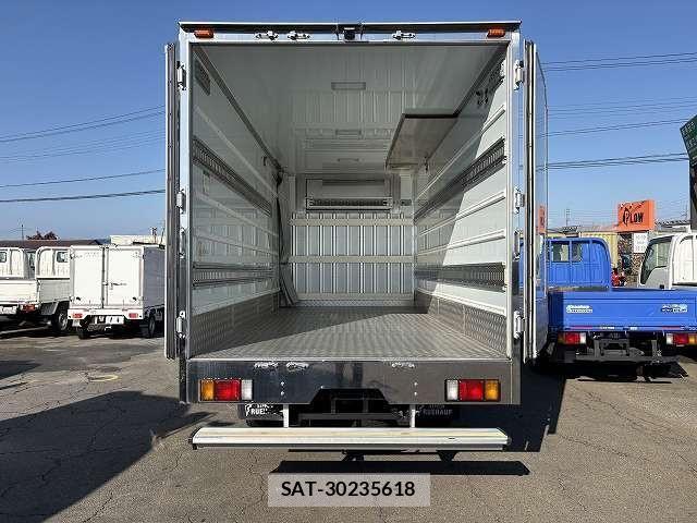 Isuzu ELF TRUCK 2021-03 1742614-8