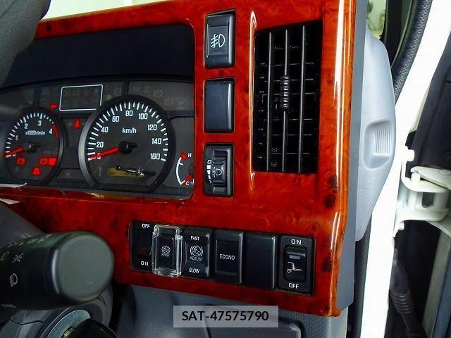 Isuzu ELF TRUCK 2016-06 1742664-15