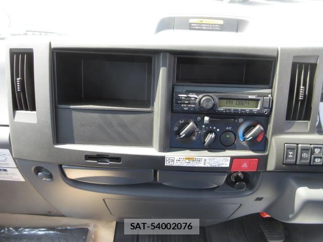 Isuzu ELF TRUCK 2025-05 1742596-21