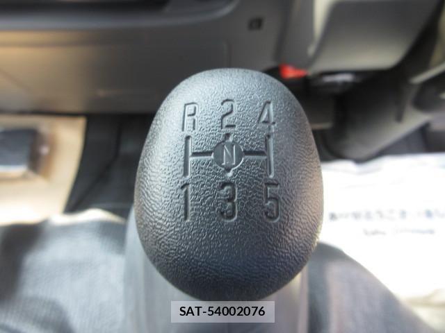 Isuzu ELF TRUCK 2025-05 1742596-22