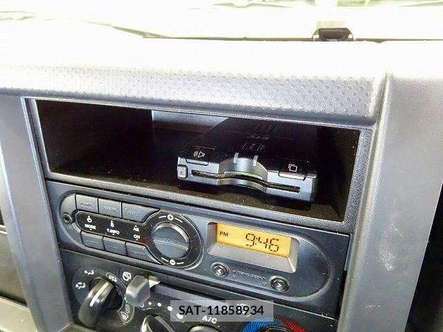 Isuzu ELF TRUCK 2018-11 1742687-11