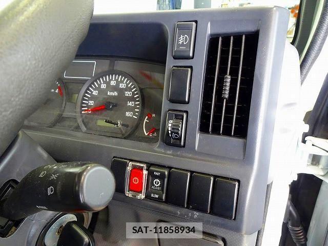 Isuzu ELF TRUCK 2018-11 1742687-14