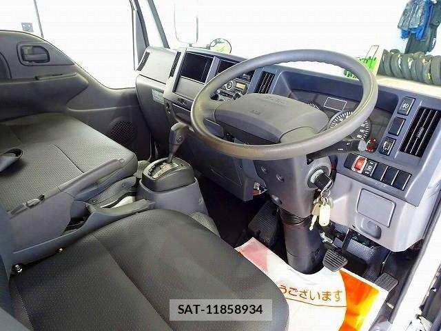 Isuzu ELF TRUCK 2018-11 1742687-4