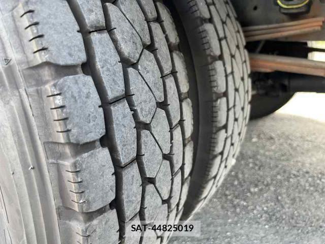 Isuzu ELF TRUCK 2019-05 1742760-26