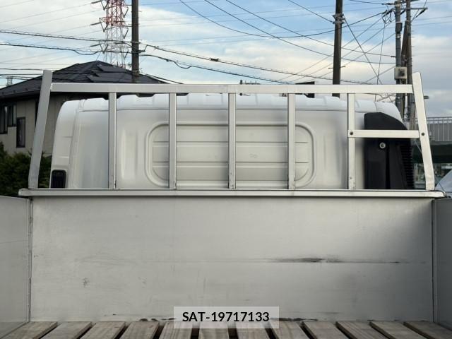 Isuzu ELF TRUCK 2019-05 1742679-13