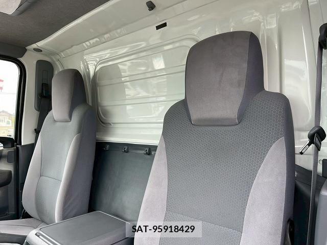 Isuzu ELF TRUCK 2016-10 1742670-24