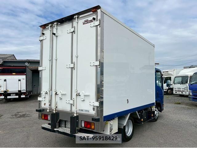 Isuzu ELF TRUCK 2016-10 1742670-5