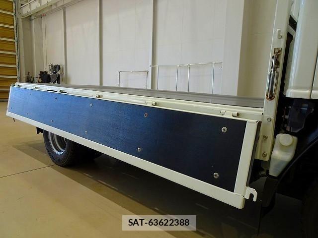 Isuzu ELF TRUCK 2018-10 1742736-22