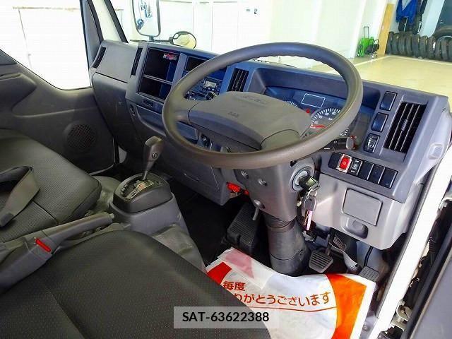 Isuzu ELF TRUCK 2018-10 1742736-4