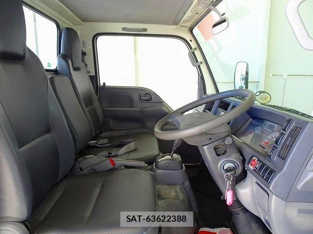 Isuzu ELF TRUCK 2018-10 1742736-5