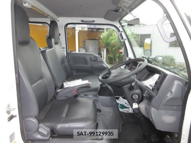 Isuzu ELF TRUCK 2018-05 1742651-12
