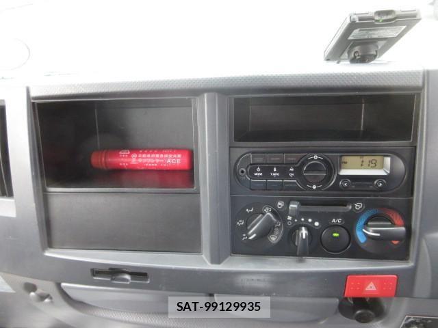 Isuzu ELF TRUCK 2018-05 1742651-15