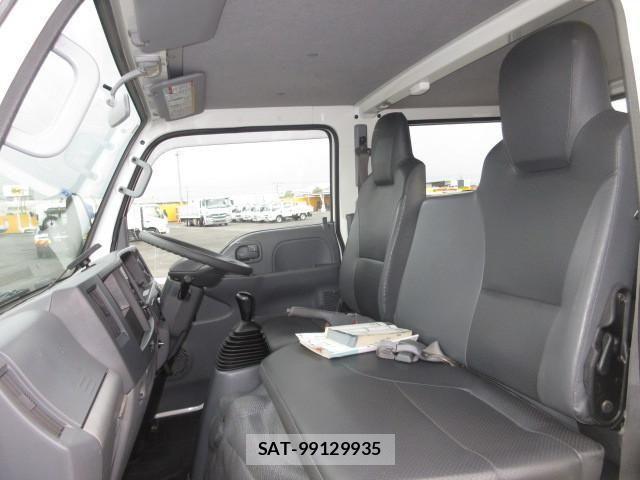Isuzu ELF TRUCK 2018-05 1742651-20