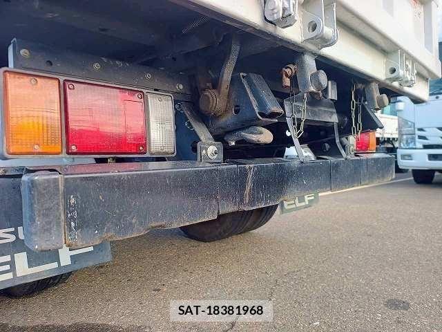 Isuzu ELF TRUCK 2018-09 1742685-15