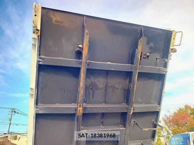 Isuzu ELF TRUCK 2018-09 1742685-16