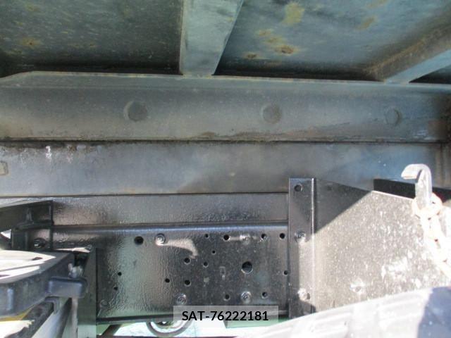 Isuzu ELF TRUCK 2004-01 1742729-23