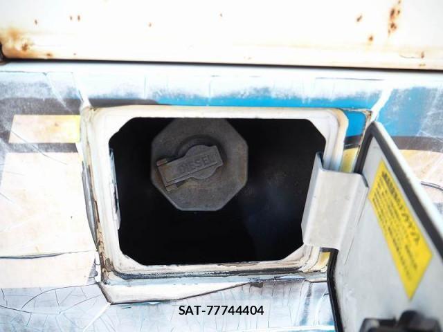 Isuzu ELF TRUCK 2007-12 1742598-12