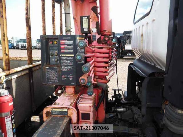 Isuzu ELF TRUCK 2010-12 1742726-9