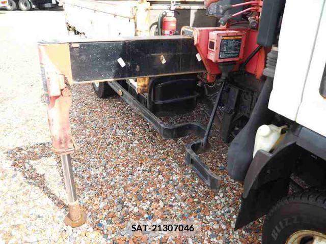 Isuzu ELF TRUCK 2010-12 1742726-8