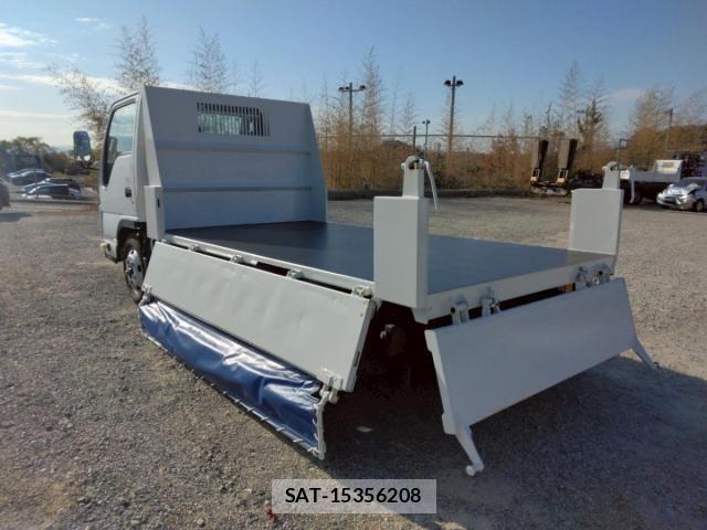 Isuzu ELF TRUCK 2017-08 1824208-11