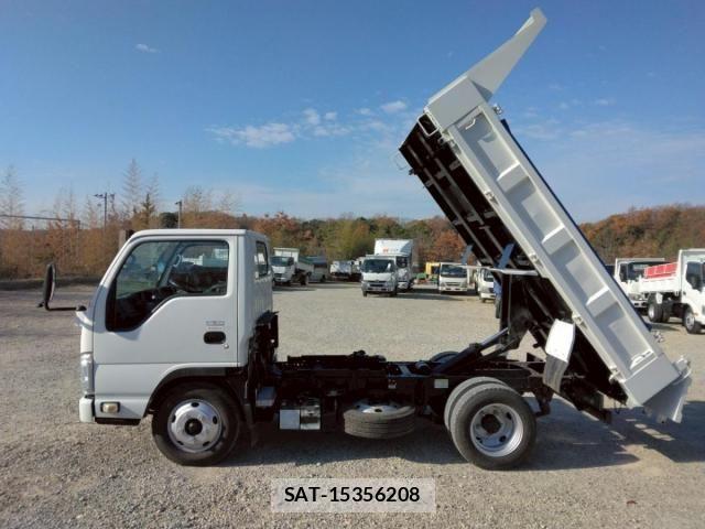 Isuzu ELF TRUCK 2017-08 1824208-19