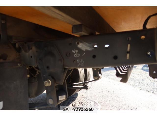 Isuzu ELF TRUCK 2013-09 1824228-24