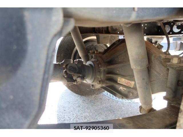 Isuzu ELF TRUCK 2013-09 1824228-26