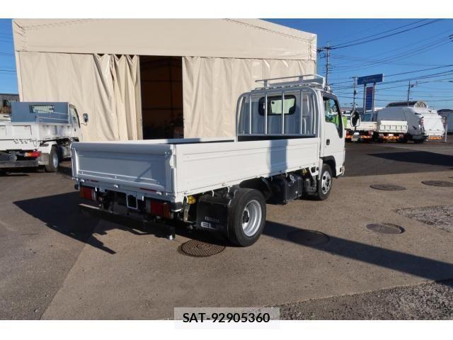 Isuzu ELF TRUCK 2013-09 1824228-4