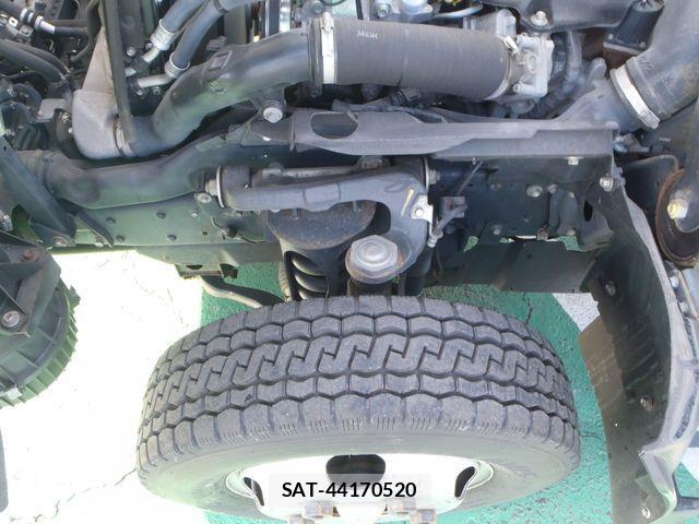 Isuzu ELF TRUCK 2017-12 1824211-15