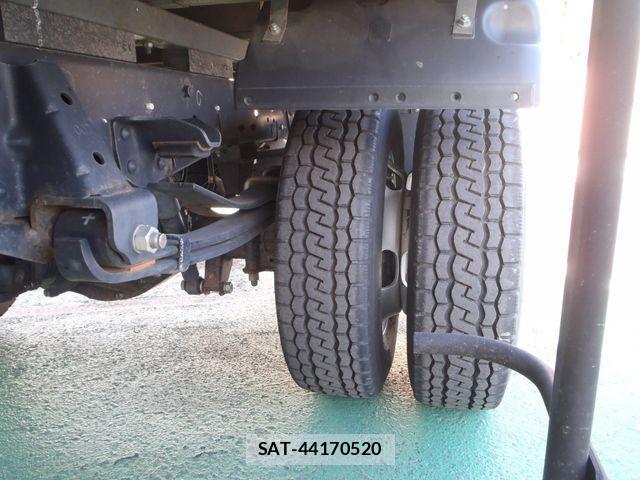 Isuzu ELF TRUCK 2017-12 1824211-16