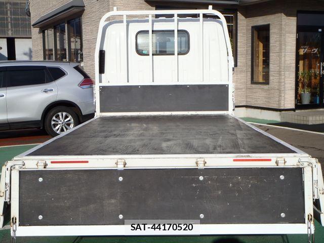 Isuzu ELF TRUCK 2017-12 1824211-25
