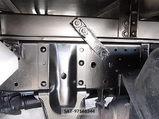 Isuzu ELF TRUCK 2015-12 1824209-10