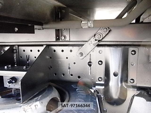 Isuzu ELF TRUCK 2015-12 1824209-14
