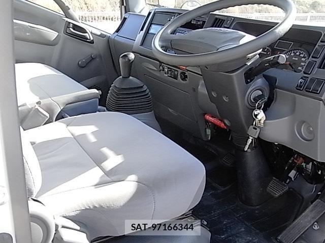 Isuzu ELF TRUCK 2015-12 1824209-16