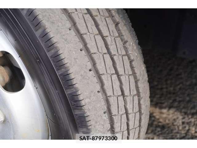 Isuzu ELF TRUCK 2016-08 1869739-9
