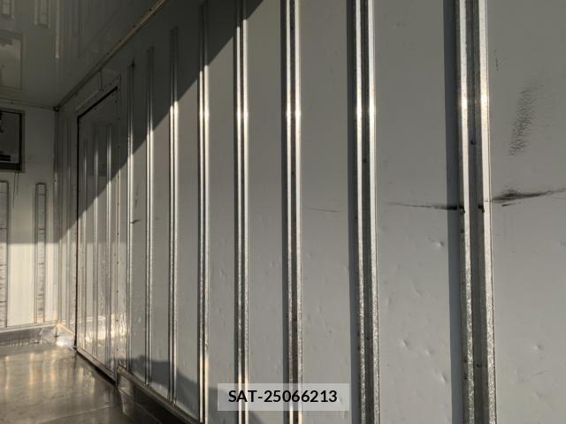 Isuzu ELF TRUCK 2011-11 1903600-9