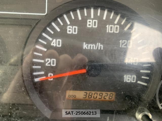 Isuzu ELF TRUCK 2011-11 1903600-17