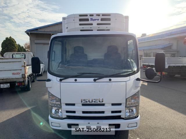 Isuzu ELF TRUCK 2011-11 1903600-1