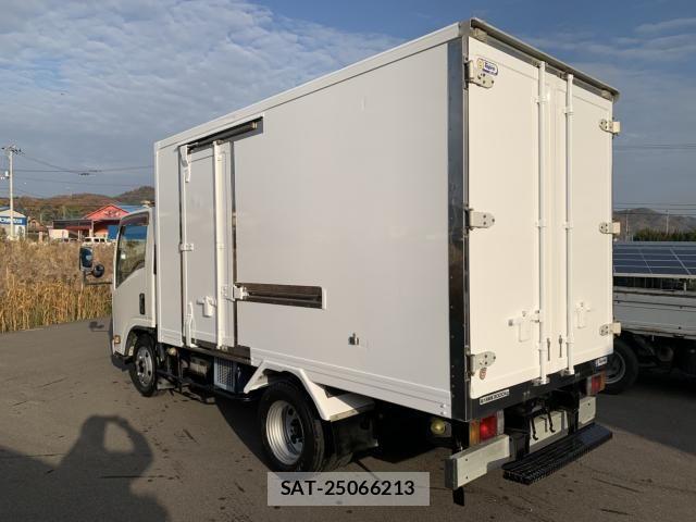 Isuzu ELF TRUCK 2011-11 1903600-5