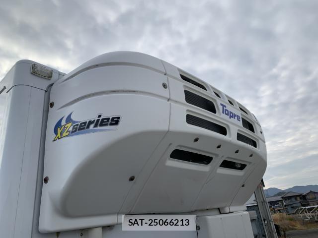 Isuzu ELF TRUCK 2011-11 1903600-7