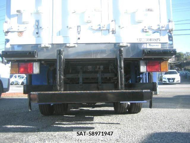 Isuzu ELF TRUCK 2018-07 1931701-16