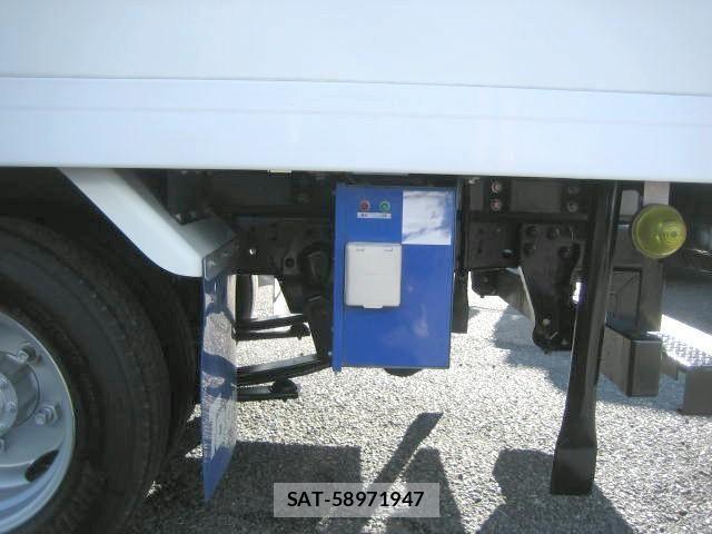 Isuzu ELF TRUCK 2018-07 1931701-17